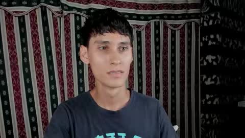 Snapshot of paimon_goetia chatting on 09/25/25, 08:01 Alexander Grigori online show from 09/25/25, 08:01