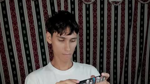 Snapshot of paimon_goetia chatting on 10/09/25, 11:14 Alexander Grigori online show from 10/09/25, 11:14