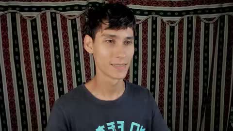 Snapshot of paimon_goetia chatting on 10/14/25, 07:25 Alexander Grigori online show from 10/14/25, 07:25