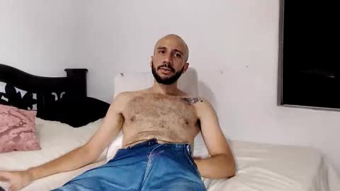 Snapshot of paisahot156802 chatting on 10/29/25, 12:46 paisahot156802 online show from 10/29/25, 12:46