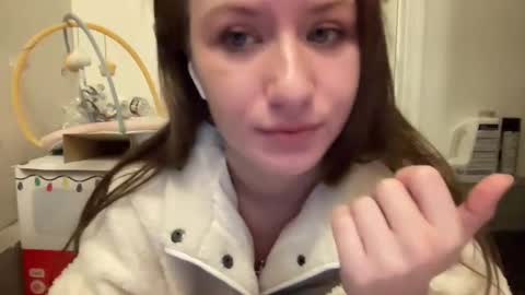 paisleysnowxo online show from 03/05/25, 07:05