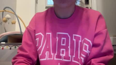 paisleysnowxo online show from 03/09/25, 09:03