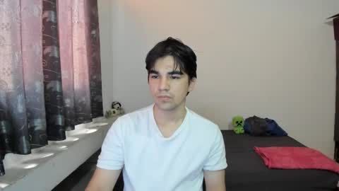 pakun_ online show from 09/15/25, 05:24