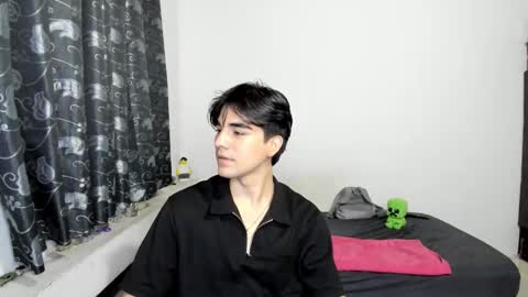 pakun_ online show from 10/10/25, 01:48