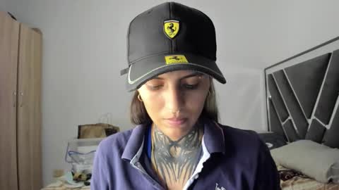 palechor online show from 11/10/25, 12:20