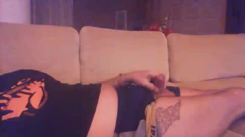 pallavolista73 online show from 09/30/25, 01:21