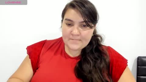 Mia online show from 01/14/25, 02:08