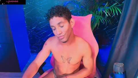 Palo Santo online show from 02/02/26, 07:01