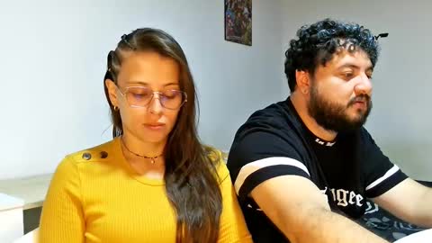 Snapshot of paloma_desire chatting on 12/24/24, 02:33 Paloma online show from 12/24/24, 02:33