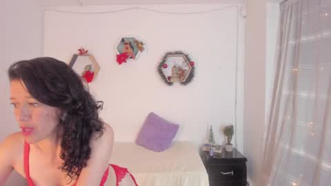 Paloma  online show from 12/15/24, 12:07