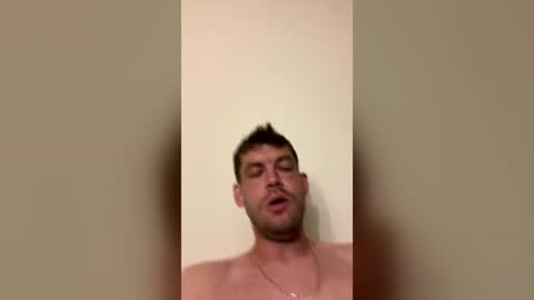 Snapshot of palumbo915 chatting on 06/14/26, 02:24 palumbo915 online show from 06/14/26, 02:24
