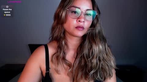 pam gomez online show from 12/13/24, 01:04