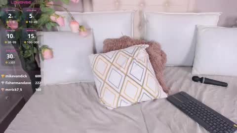 Pamela Duque  online show from 03/10/25, 11:06