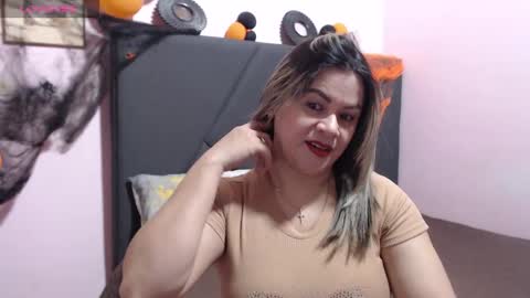pamela_echeverria online show from 10/20/25, 10:27