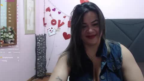 pamela_echeverria online show from 04/29/26, 11:14