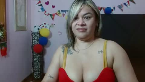 pamela_echeverria online show from 06/23/26, 11:19