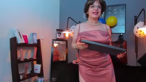 pamela_mature41 online show from 06/26/26, 02:27