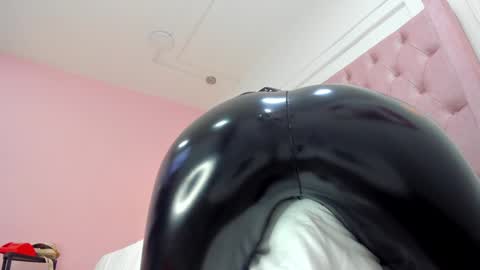 Pamela online show from 12/15/24, 04:26