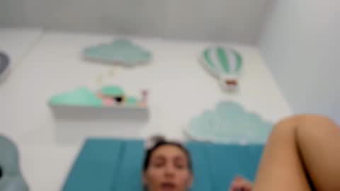 Snapshot of pamela_slim33 chatting on 02/12/25, 04:00 Pamela online show from 02/12/25, 04:00