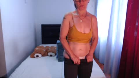 Snapshot of pamelaa_jagger chatting on 06/26/26, 01:37 Pamela Jagger online show from 06/26/26, 01:37