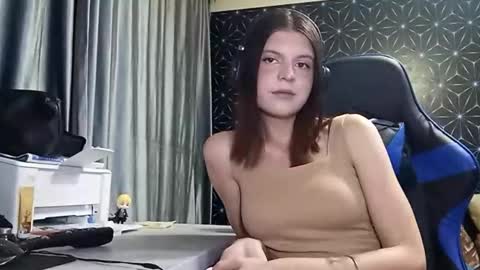 Pamela online show from 10/08/25, 01:20