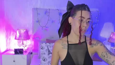 TELL ME PAMELLA AND GIVE ME A GOOD GRADE ITS IMPORTANT online show from 10/23/25, 01:32