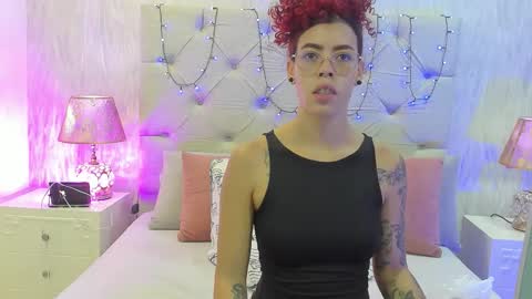 TELL ME PAMELLA AND GIVE ME A GOOD GRADE ITS IMPORTANT online show from 10/30/25, 12:28