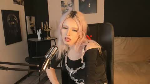 Pamelamy online show from 12/20/24, 08:23