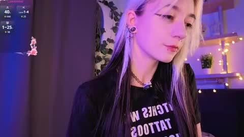 Diana online show from 06/04/26, 03:18