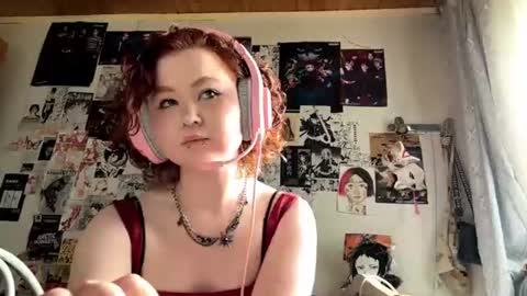 I am Lillary ntmu online show from 06/17/26, 12:40