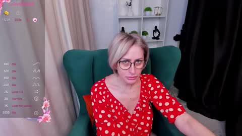 pamellamurphy online show from 12/01/25, 06:07