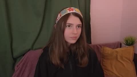 daniella online show from 09/26/25, 08:35