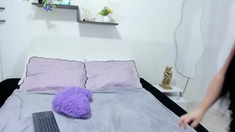 PAMELA online show from 10/13/25, 07:14