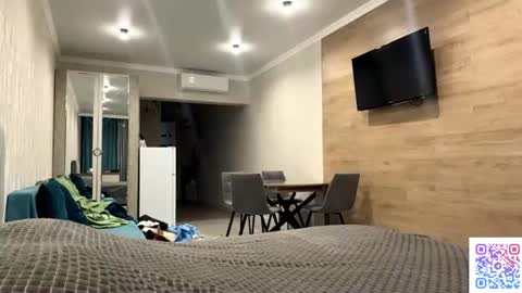 Lia online show from 06/28/26, 06:58