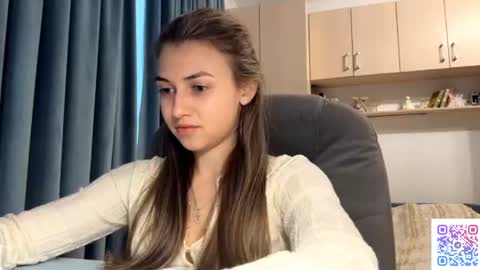Lia online show from 07/13/26, 04:54