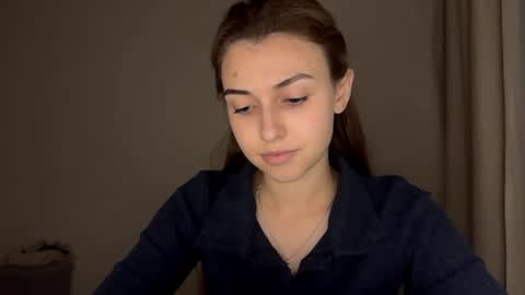 Lia online show from 07/28/26, 09:58