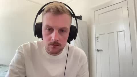 Pancakeroll online show from 01/02/25, 02:22