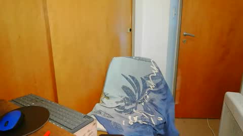 Snapshot of panchomadrid chatting on 05/13/26, 10:06 Pancho Madrid online show from 05/13/26, 10:06