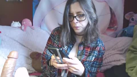 Snapshot of pandora_allsorts chatting on 09/27/25, 02:44 pandora-allsorts online show from 09/27/25, 02:44