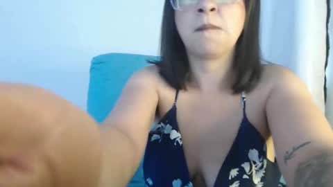 Carolinesworldx online show from 01/19/25, 08:51