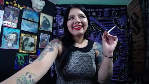 Snapshot of pandoragoddess chatting on 10/05/25, 12:31 online show from 10/05/25, 12:31