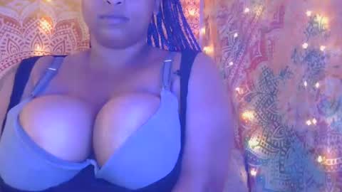 Nia Angels online show from 02/23/25, 05:29