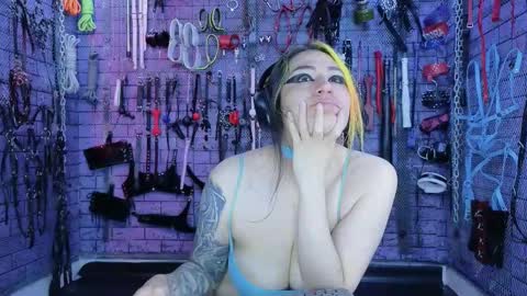 PandoraNez online show from 09/30/25, 02:16