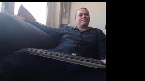 Snapshot of pannenkoekenkeizer chatting on 03/03/25, 11:55 Chris online show from 03/03/25, 11:55