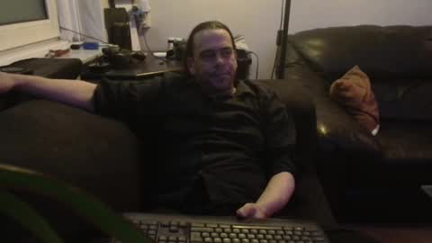 Snapshot of pannenkoekenkeizer chatting on 03/06/25, 11:42 Chris online show from 03/06/25, 11:42