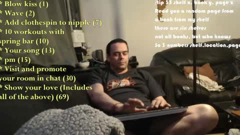 Snapshot of pannenkoekenkeizer chatting on 04/07/26, 02:23 Chris online show from 04/07/26, 02:23