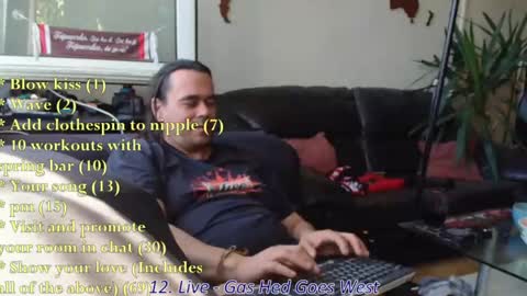 Snapshot of pannenkoekenkeizer chatting on 04/08/26, 09:09 Chris online show from 04/08/26, 09:09