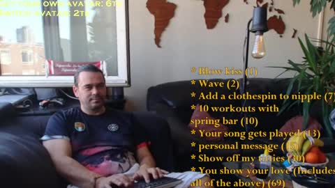 Snapshot of pannenkoekenkeizer chatting on 05/26/26, 03:52 Chris online show from 05/26/26, 03:52