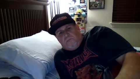 Snapshot of panos678442 chatting on 09/19/25, 08:16 panos online show from 09/19/25, 08:16