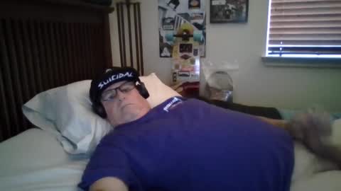 Snapshot of panos678442 chatting on 10/13/25, 05:57 panos online show from 10/13/25, 05:57